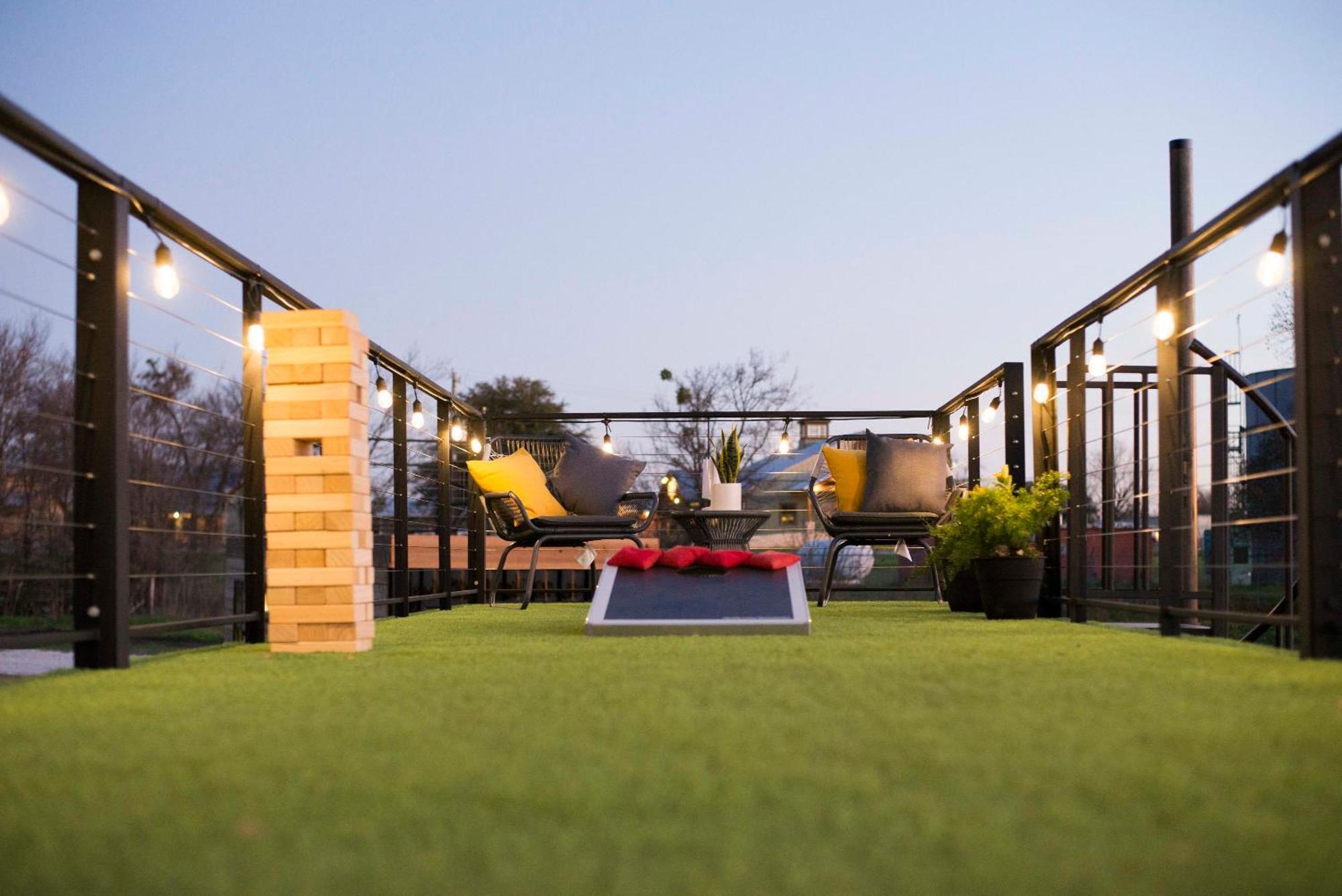 The Zephyr Modern Luxe Container Home Беллмид Экстерьер фото